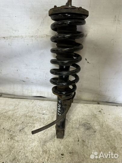 Амортизатор передний правый Kia Sorento 1 2006