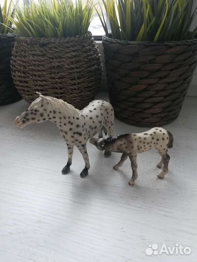 Фигурки животных schleich, лошади белые тигры