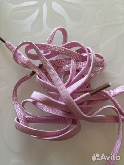 Эластичные шнурки с фиксаторами