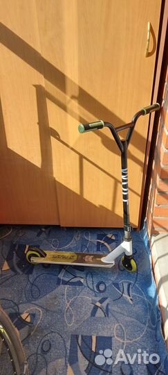 Трюковой самокат