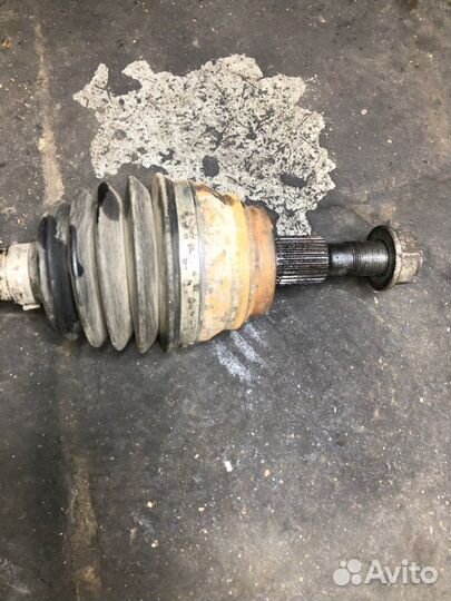 Привод полуось передний правый Mercedes-Benz