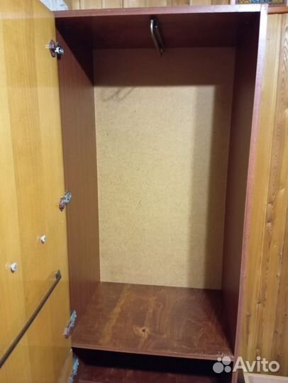 Шкаф пенал