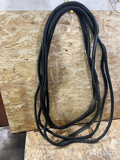 Уплотнительные резинки дверей Ауди A6 C7