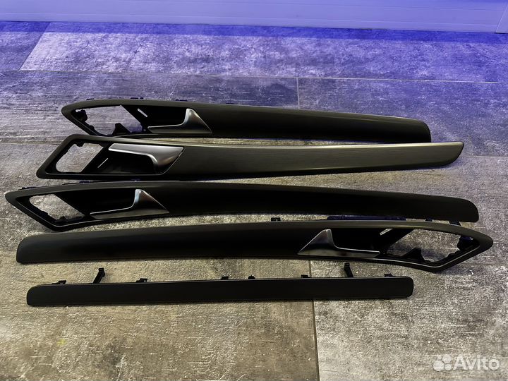 Гольф 7, панели салона