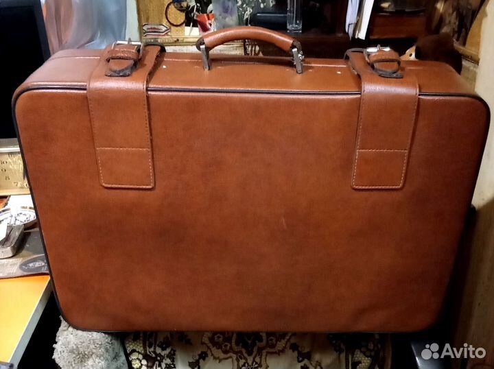 Чемодан кожаный из СССР