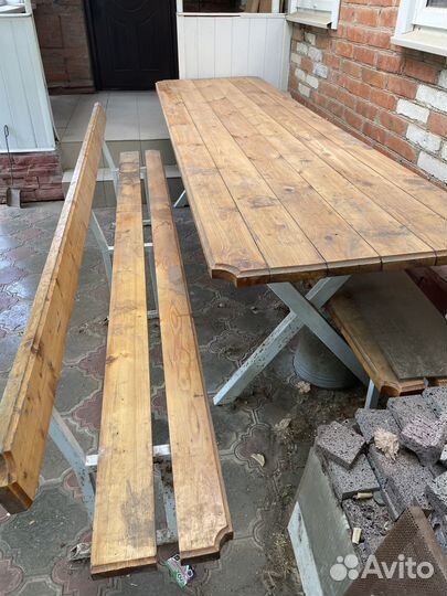 Стол уличный и скамейки