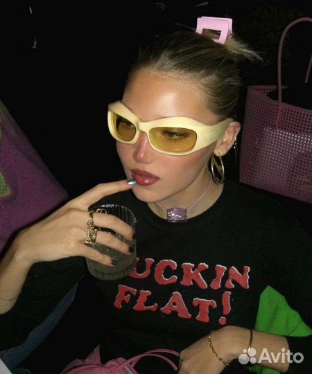 Солнцезащитные очки