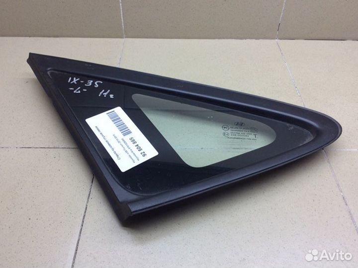 Стекло кузовное глухое левое Hyundai Ix35