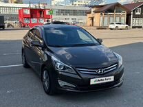 Hyundai Solaris 1.6 AT, 2015, 300 000 км, с пробегом, цена 699 999 руб.