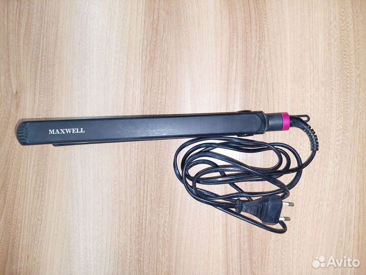 Выпрямитель для волос Maxwell
