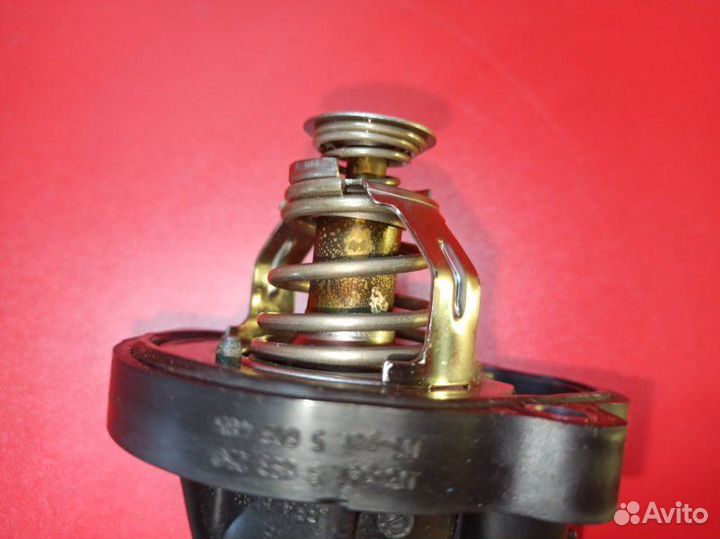 Термостат Ford Focus CB4 qqdb 2008