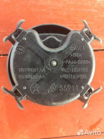 Пепельница Jeep Grand Cherokee wk2