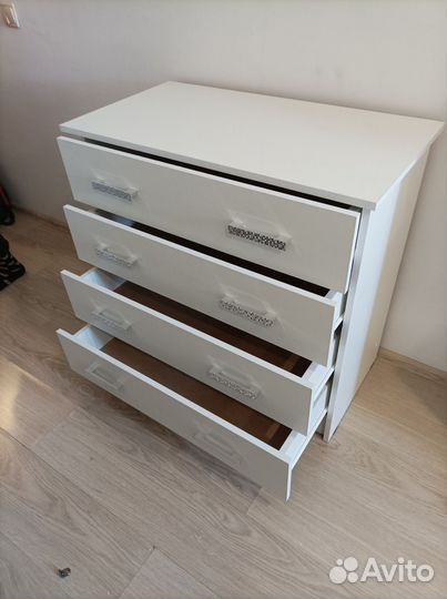 Комод белый