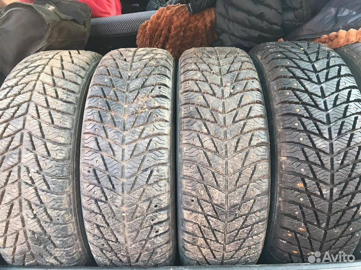 Nokian Tyres All Weather+ 195/65 R16