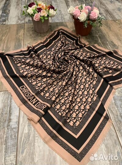 Шелковый платок шаль Dior розовый новый