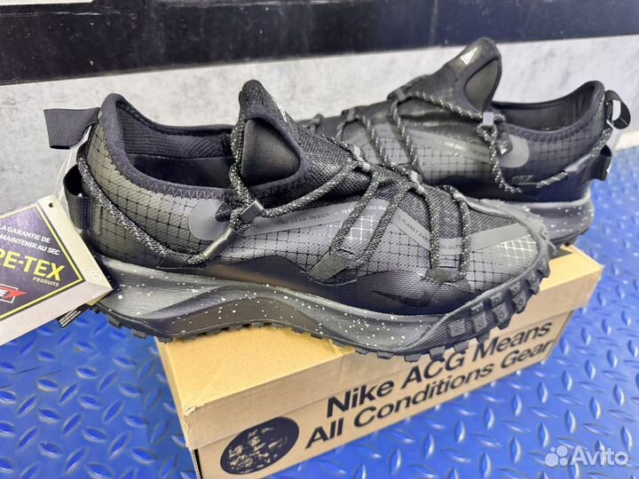 Nike acg mountain fly gore tex