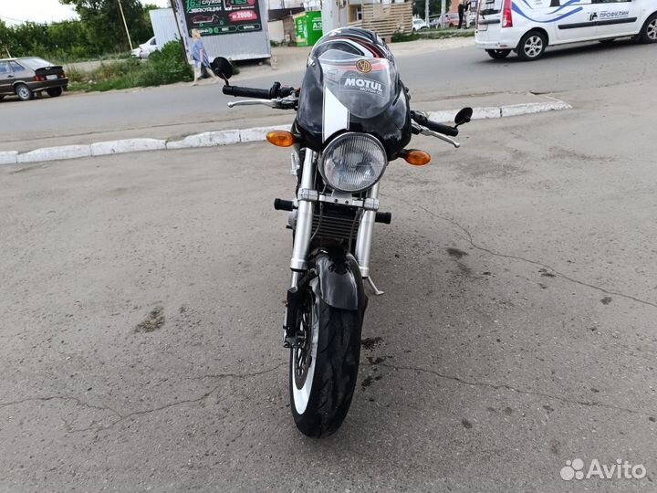 Ducati Monster S2R 1000