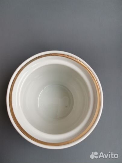 Сахарница большая фарфоровая СССР