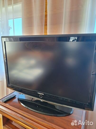 Телевизор SMART tv 37 samsung