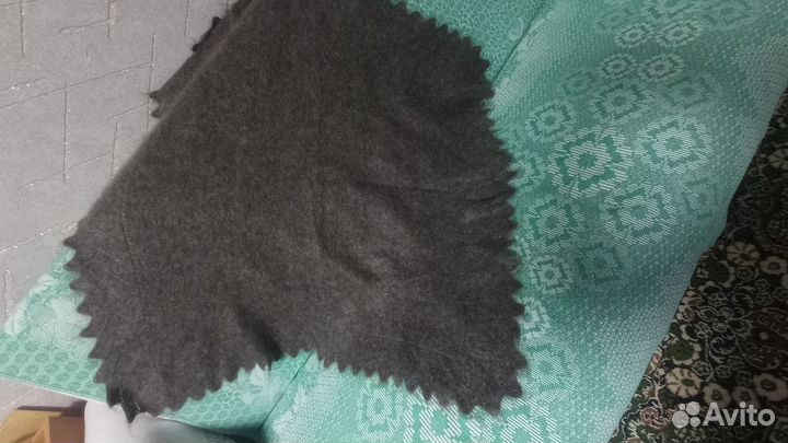 Оренбургский пуховый платок