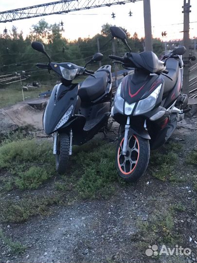 Скутер venta corsa 150(50)