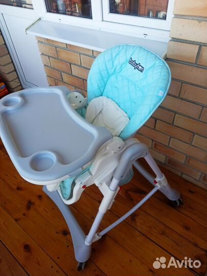 Детский стульчик для кормления