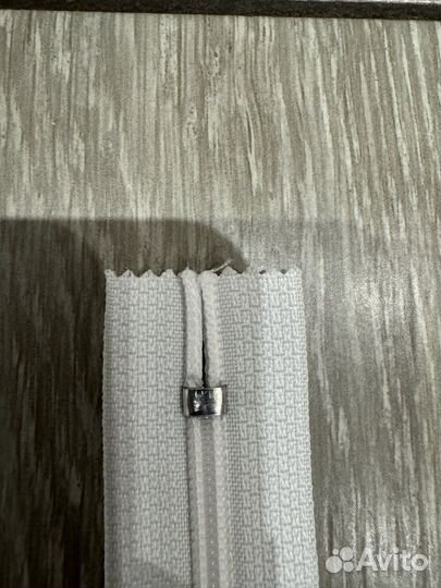 Замок молния ykk, белая (оригинал)