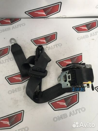 Ремень безопасности левый Октавия А5