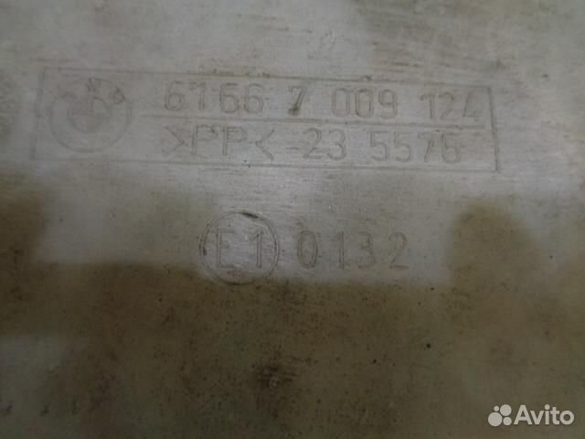 Бачок омывателя лобового стекла BMW 7-Series 2001