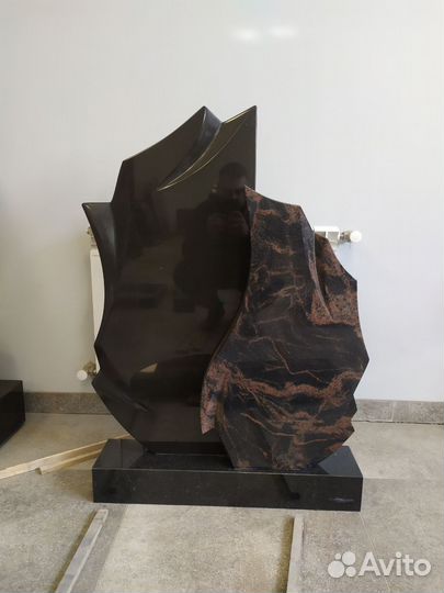 Изготовление памятников. Установка под ключ