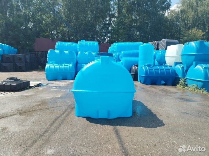 Пластиковые бочки / емкости / баки
