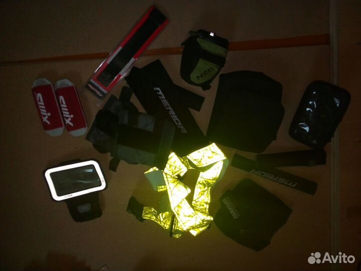 Детали и аксессуары для велосипеда