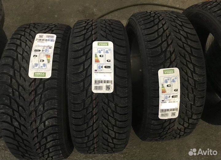 Nokian Tyres Hakkapeliitta R3 SUV 235/55 R19