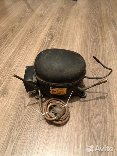 Компрессор от холодильника