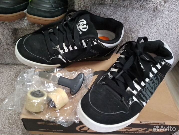 Кроссовки ролики хилисы 38р