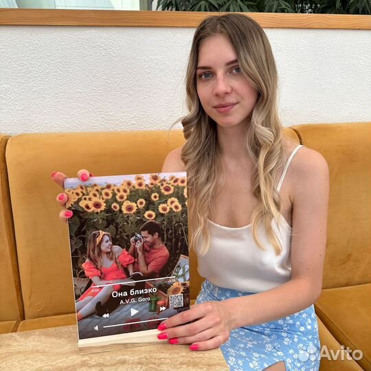 Фоторамка с песней / Подарок