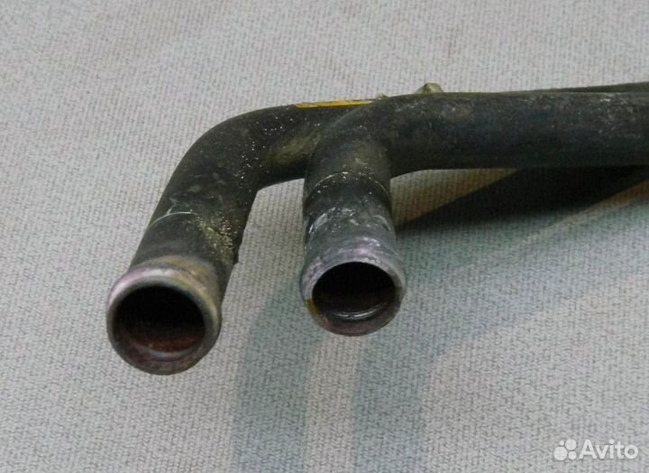 Патрубок охлаждения Audi A8 D2 6.0