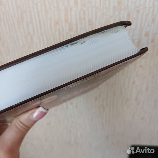 Девушка из цветочной лодки