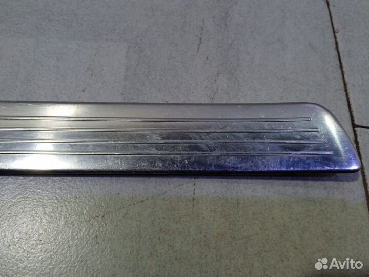 Накладка на порог внутренняя