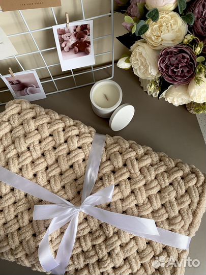 Игрушки, подвесные корзинки, пледы на заказ