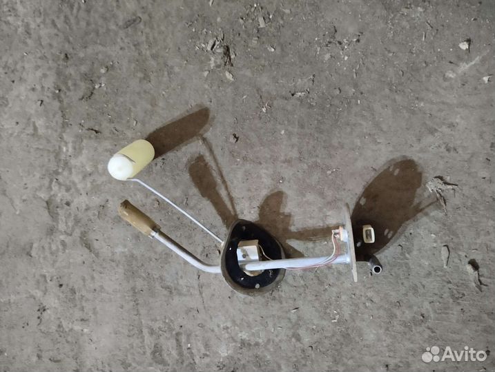 Топливозаборник левого бака на УАЗ Хантер