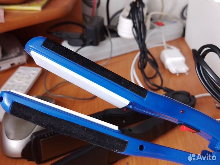 Утюжок Выпрямитель для волос