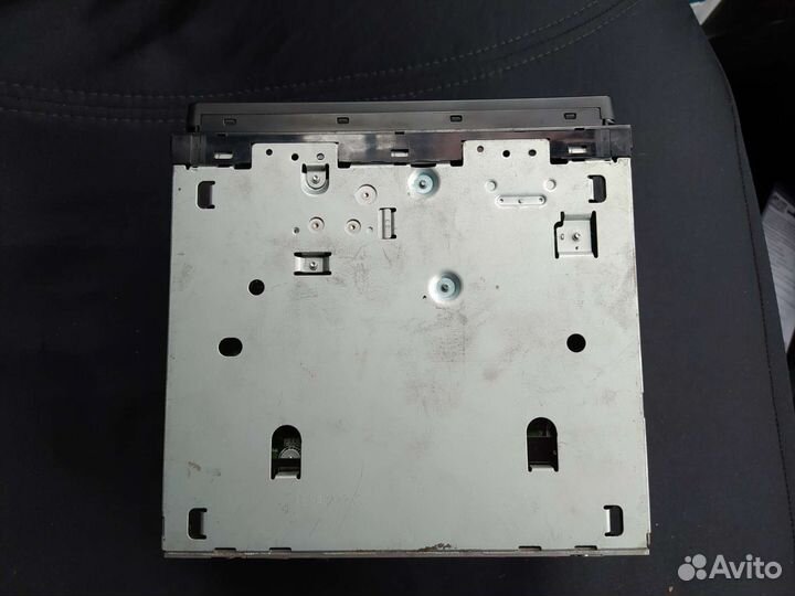 Штатная магнитола nissan nv200