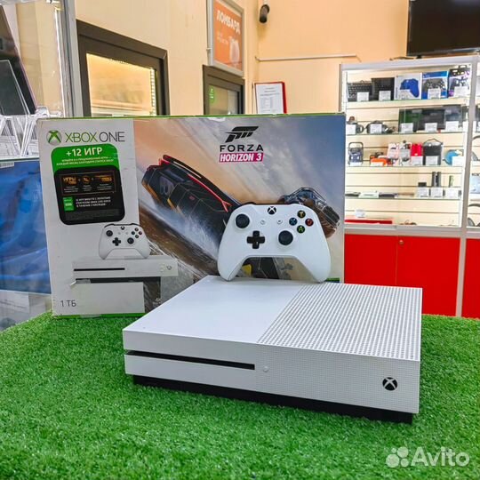 Игровая консоль XBox One S 1Tb 1540 (C)