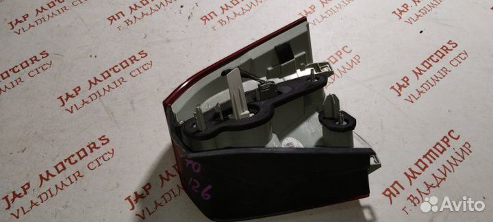 Фонарь задний левый Volvo V70 универсал B5254T10