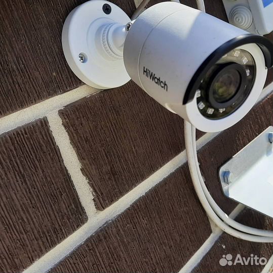 Уличная камера видеонаблюдения