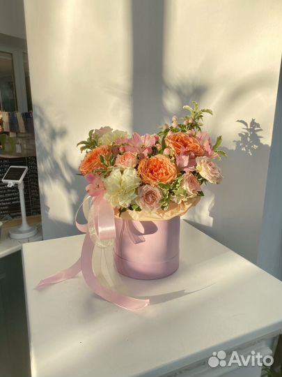 Композиция в корзине из цветов с доставкой