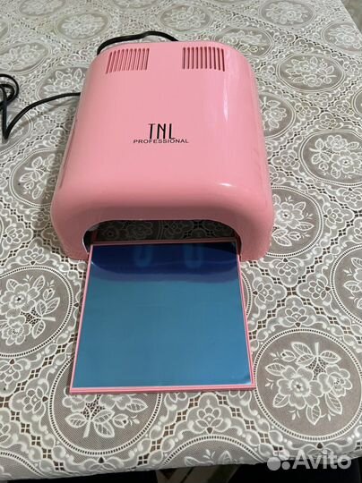 Уф лампа для ногтей