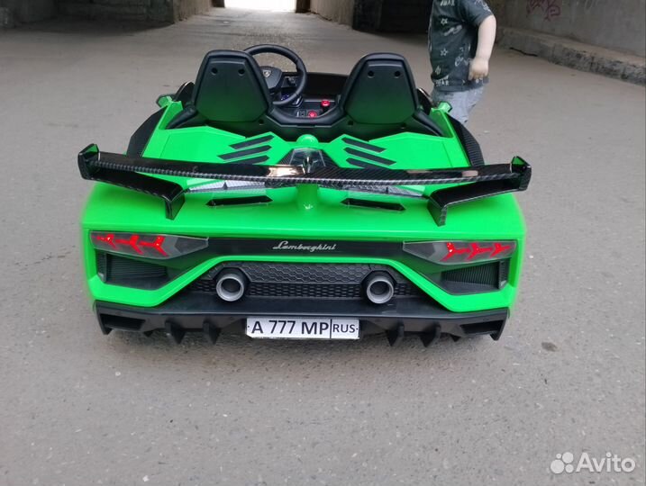 Детский электромобиль