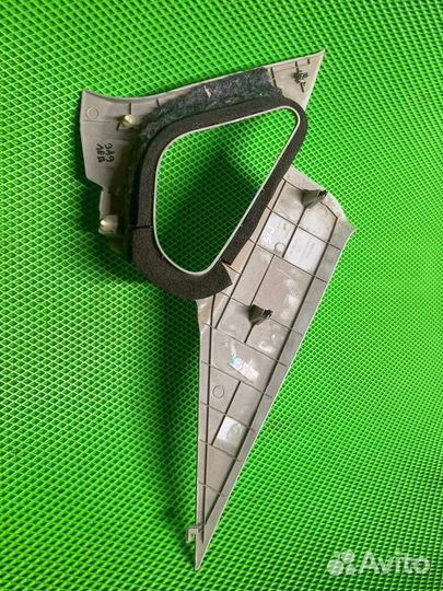 Обшивка стойки задняя левая альмера g15